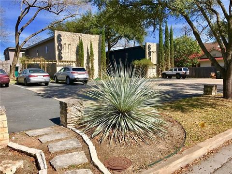Photo of 610 Franklin BLVD #C, Austin, TX 78751 (MLS # 7290443)