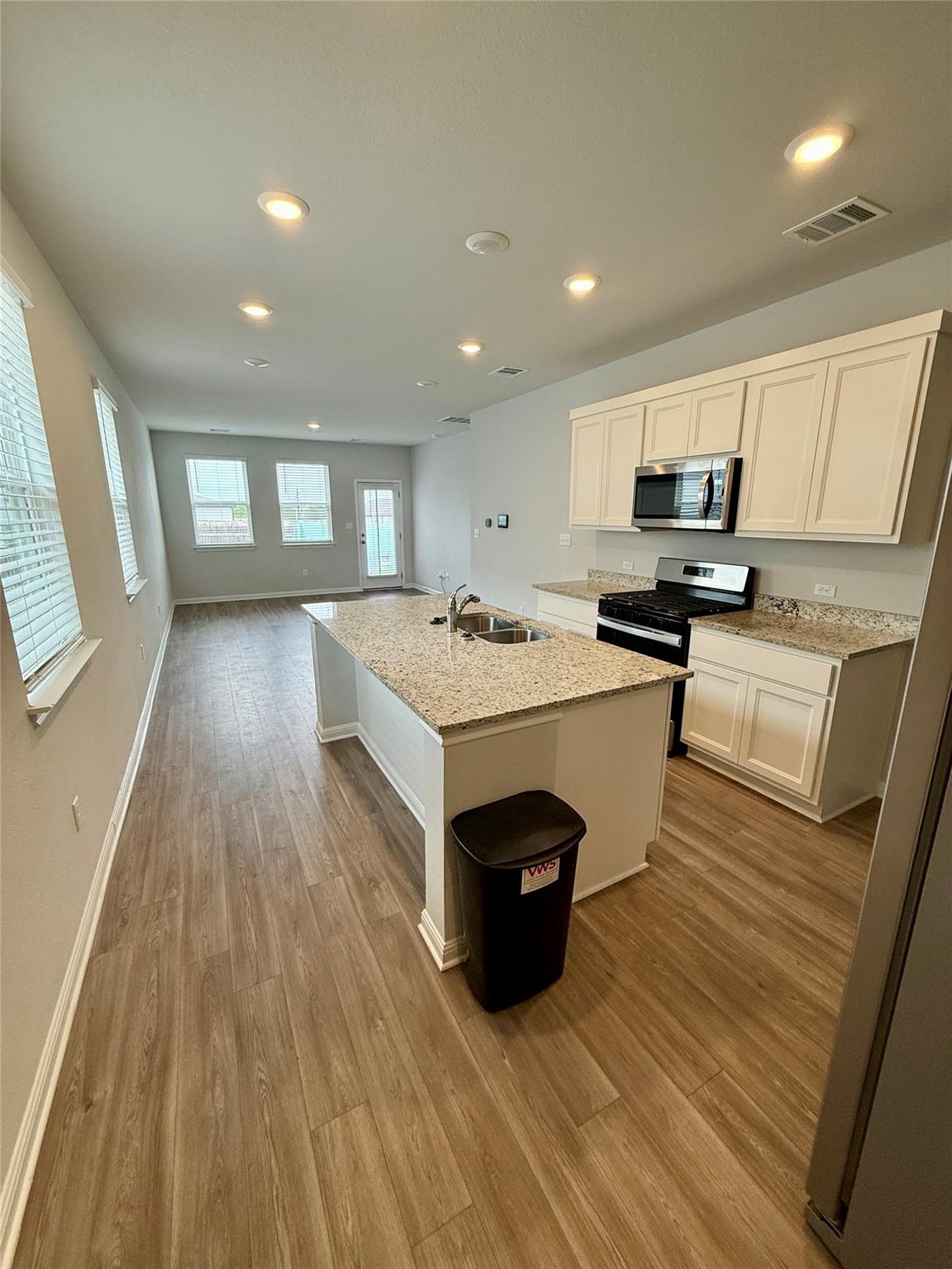 10608 Ridan WAY