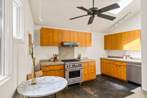 Tiny photo for 1001 Daniel DR, Austin, TX 78704 (MLS # 4802534)