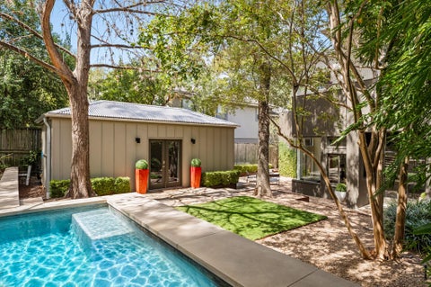 Tiny photo for 1001 Daniel DR, Austin, TX 78704 (MLS # 4802534)