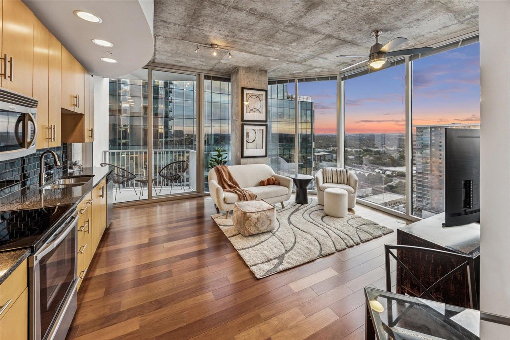 Photo of 360 Nueces ST #2802, Austin, TX 78701 (MLS # 8503418)
