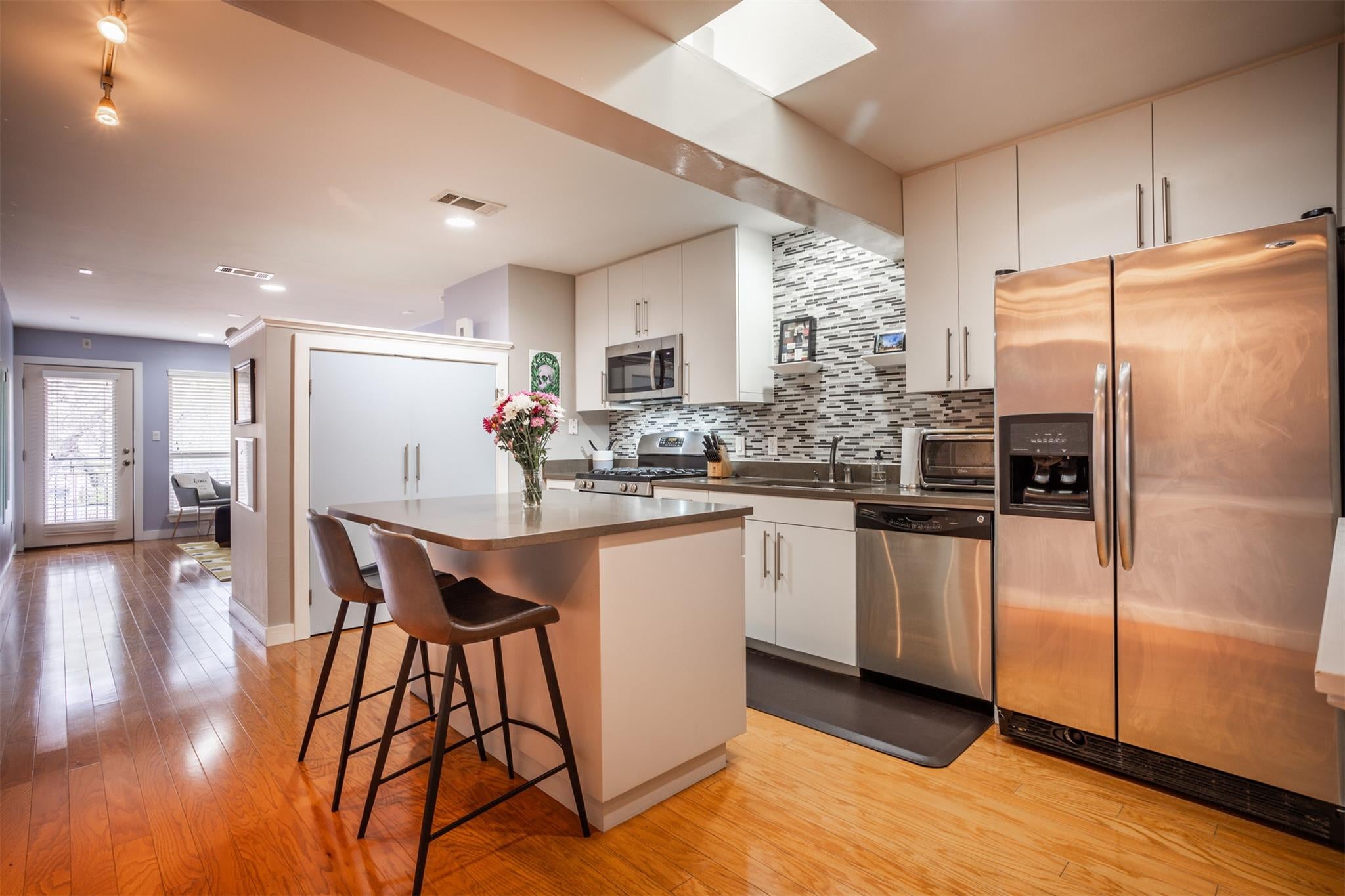 1115 W 10th ST 205