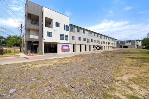 Tiny photo for 1811 Webberville RD #1209, Austin, TX 78721 (MLS # 3341451)