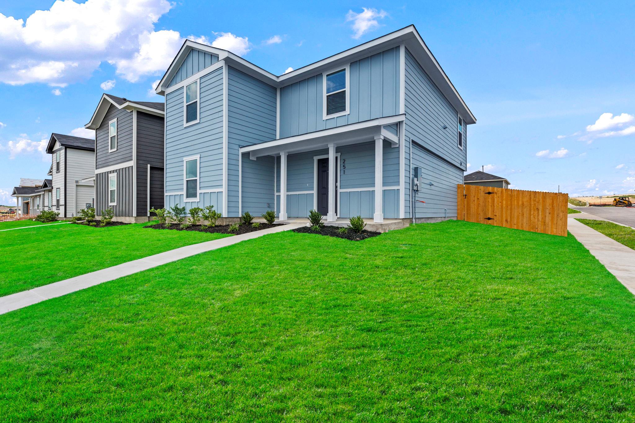 251 Bardwell WAY
