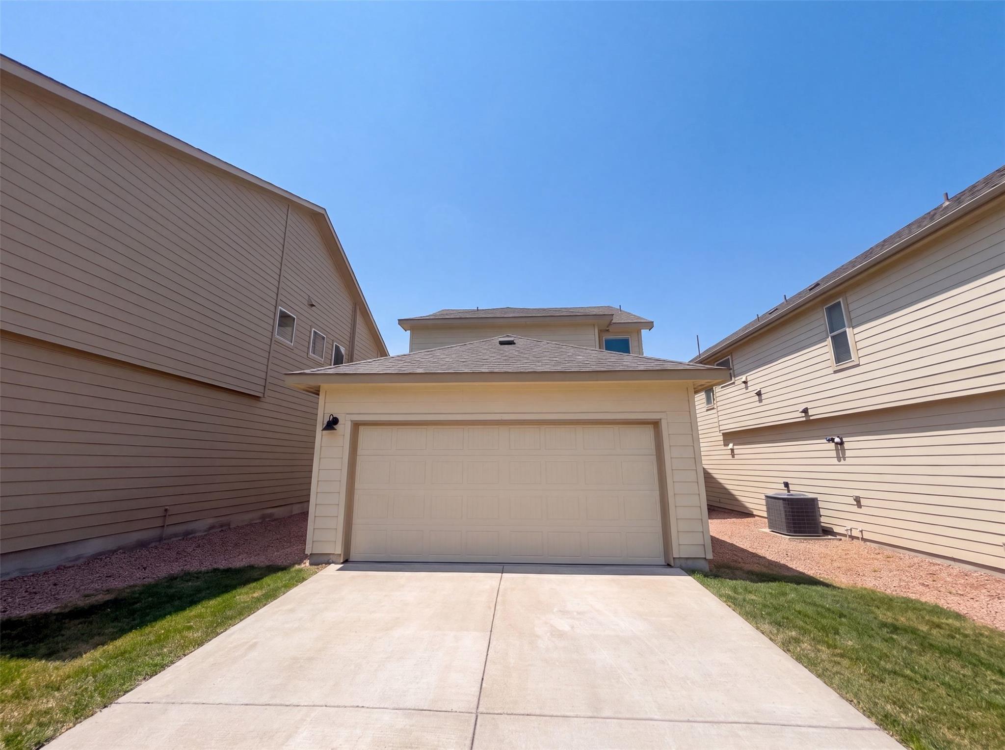 304 Lost Mine Peak LN