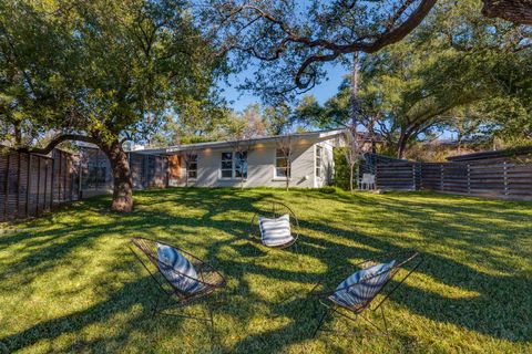 Tiny photo for 5706 Highland Hills CIR, Austin, TX 78731 (MLS # 2415182)