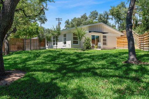 Tiny photo for 5706 Highland Hills CIR, Austin, TX 78731 (MLS # 2415182)