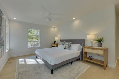 Tiny photo for 5706 Highland Hills CIR, Austin, TX 78731 (MLS # 2415182)