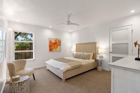 Tiny photo for 5706 Highland Hills CIR, Austin, TX 78731 (MLS # 2415182)