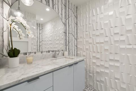 Tiny photo for 5706 Highland Hills CIR, Austin, TX 78731 (MLS # 2415182)