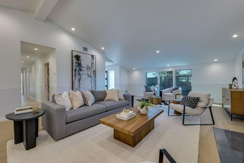 Tiny photo for 5706 Highland Hills CIR, Austin, TX 78731 (MLS # 2415182)