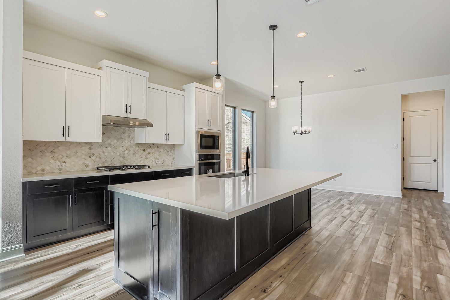 480 Prickly Poppy LOOP