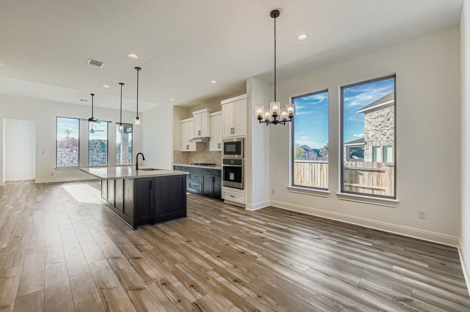 480 Prickly Poppy LOOP