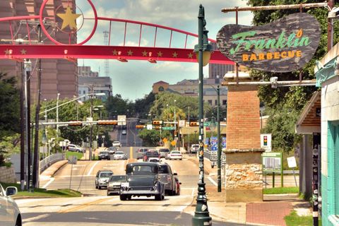 Tiny photo for 800 Embassy DR #229, Austin, TX 78702 (MLS # 7120899)