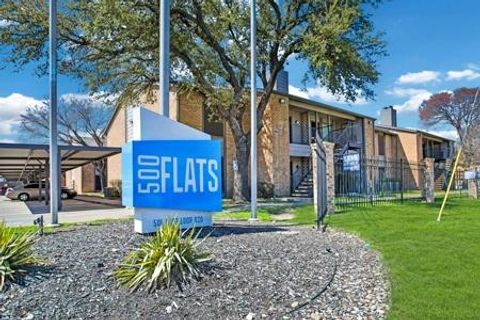 Photo of 500 E Loop 820 #808, Fort Worth, TX 76112 (MLS # 6548336)