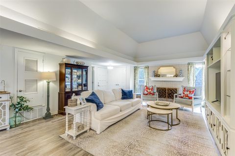 Photo of 3201 Pecos ST #1, Austin, TX 78703 (MLS # 5057565)