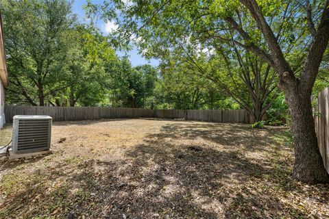 Tiny photo for 635 W Dittmar RD, Austin, TX 78745 (MLS # 8620534)