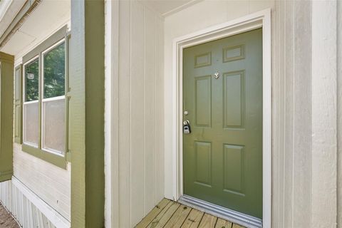 Tiny photo for 635 W Dittmar RD, Austin, TX 78745 (MLS # 8620534)