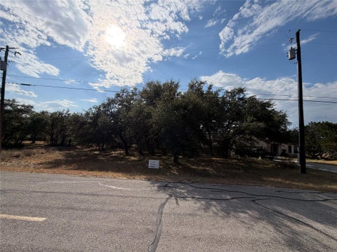 Photo of 216 Dunkeld DR, Spicewood, TX 78669 (MLS # 7445463)