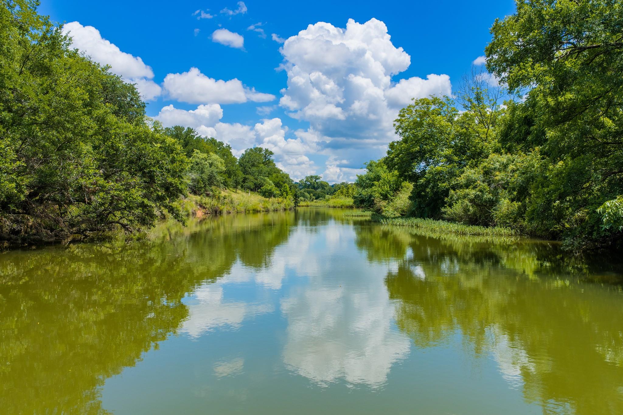 341 River View RD