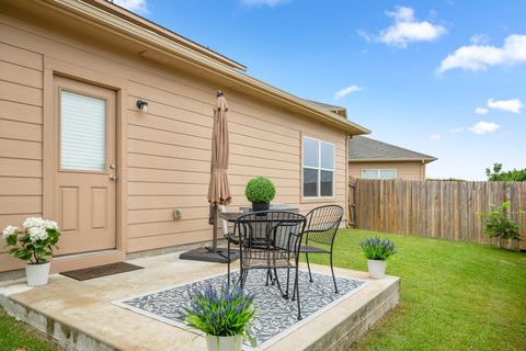 Tiny photo for 12106 Greywacke DR, Manor, TX 78653 (MLS # 5187212)