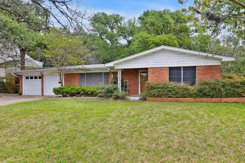 Photo of 2707 Princeton DR, Austin, TX 78741 (MLS # 8595290)