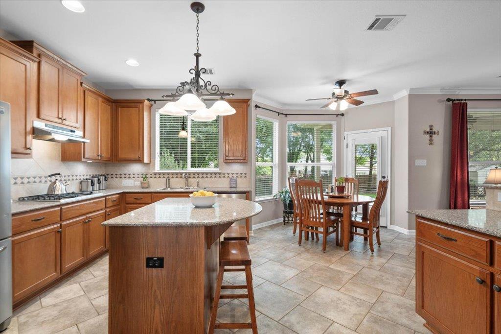 2809 Moving Water LN