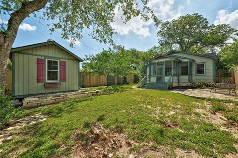 Tiny photo for 4410 Sinclair Ave, Austin, TX 78756 (MLS # 9442284)