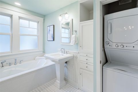 Tiny photo for 4410 Sinclair Ave, Austin, TX 78756 (MLS # 9442284)