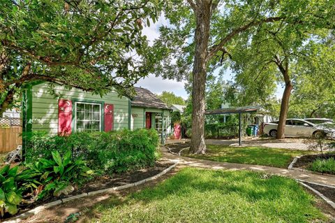 Tiny photo for 4410 Sinclair Ave, Austin, TX 78756 (MLS # 9442284)