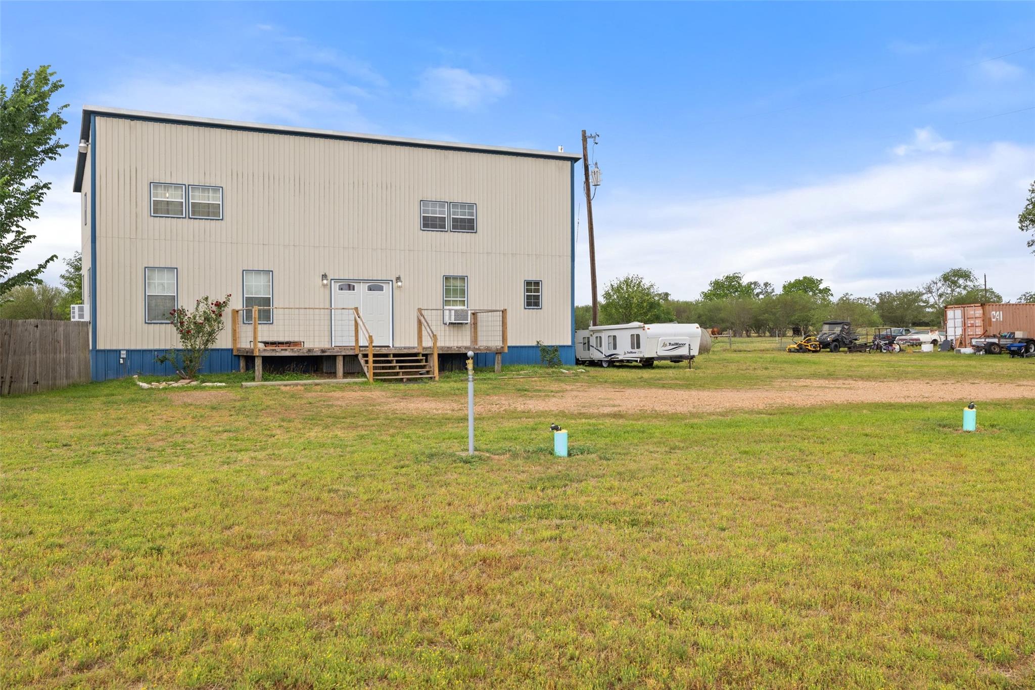 3210 County Rd 226