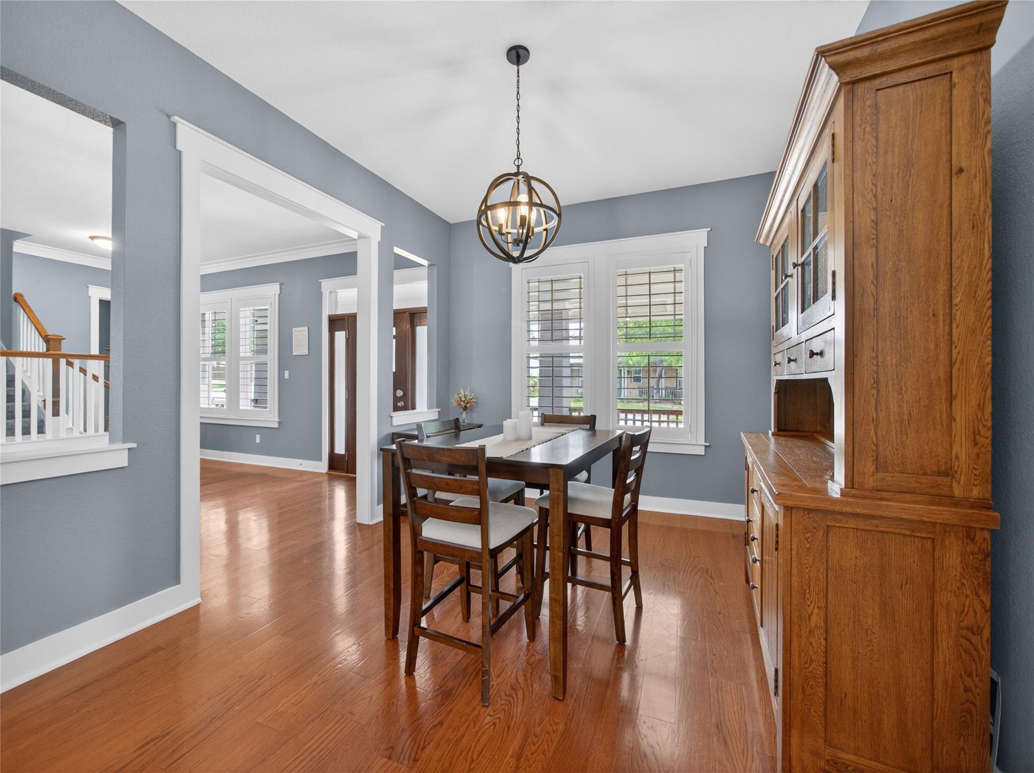 2711 Grand Oaks LOOP