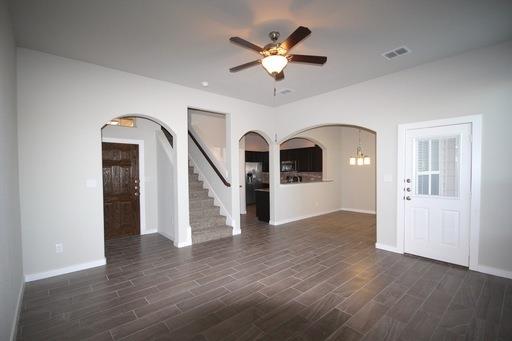 136 & 142 Lakeview CT