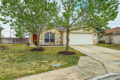 Photo of 106 Double Barrel CT, Bastrop, TX 78602 (MLS # 7323563)