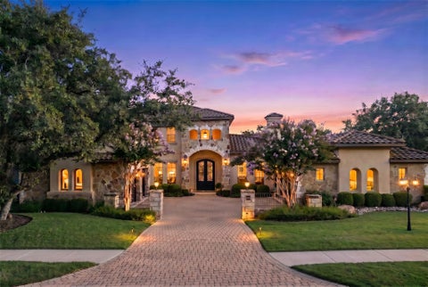 Photo of 504 Black Wolf RUN, Lakeway, TX 78738 (MLS # 4178518)