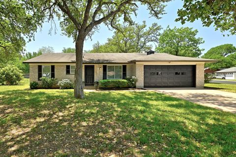 2307 Whitestone DR Austin TX 78745