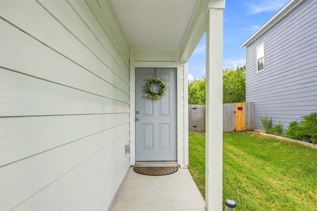 Photo of 54 Trinity CIR, Lockhart, TX 78644 (MLS # 1687560)