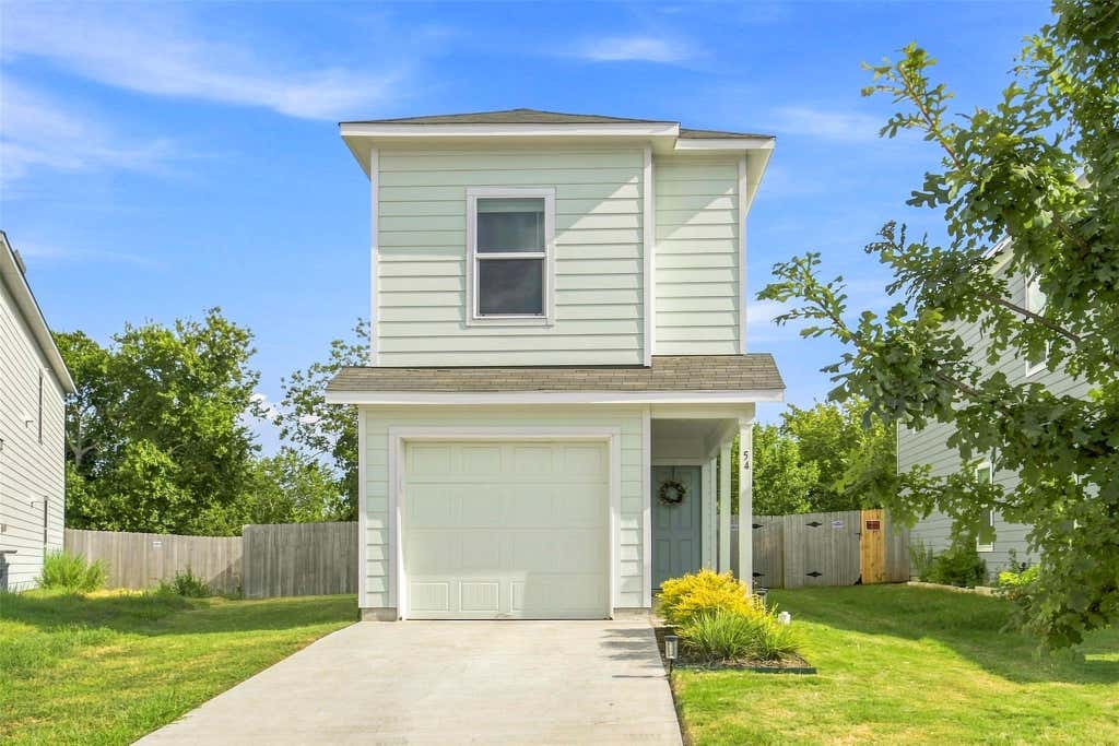 Photo of 54 Trinity CIR, Lockhart, TX 78644 (MLS # 1687560)