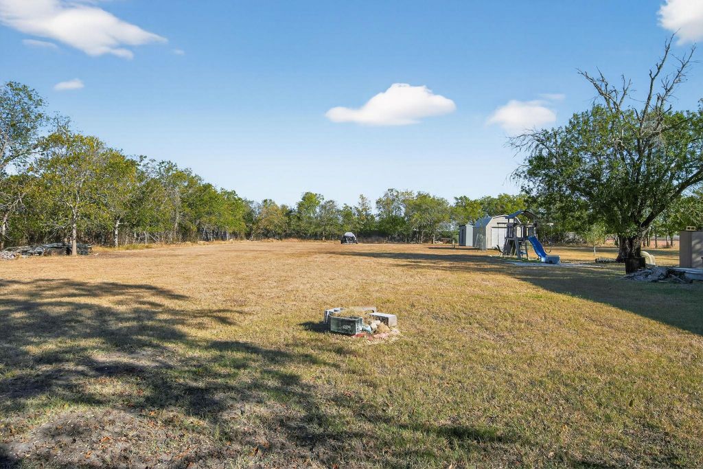 Photo of 1309 Blackjack ST, Lockhart, TX 78644 (MLS # 6144195)