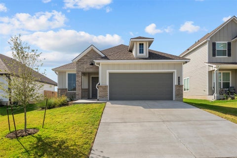 Photo of 270 Boatright BLVD, Jarrell, TX 76537 (MLS # 1388570)