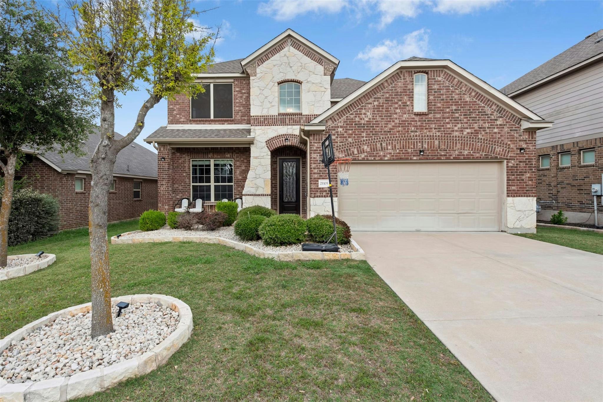 21105 Huckabee BND
