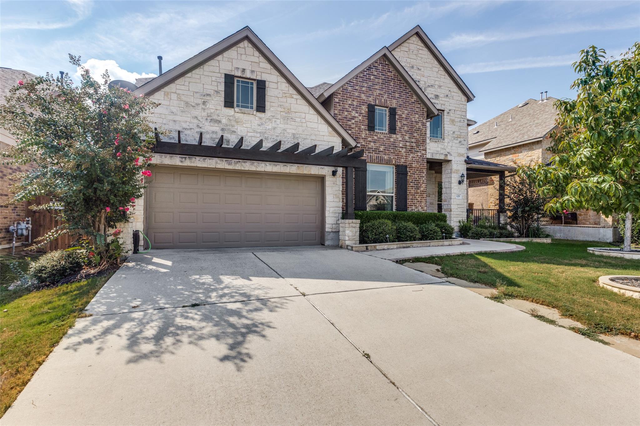 125 Mindy WAY