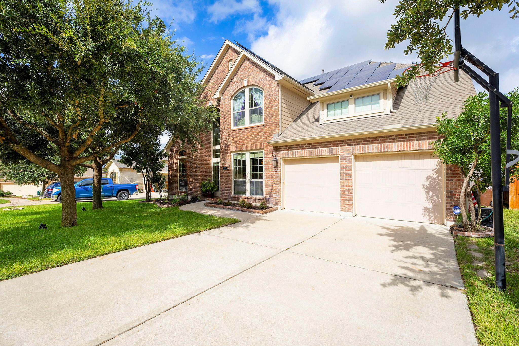 753 Wiltshire DR