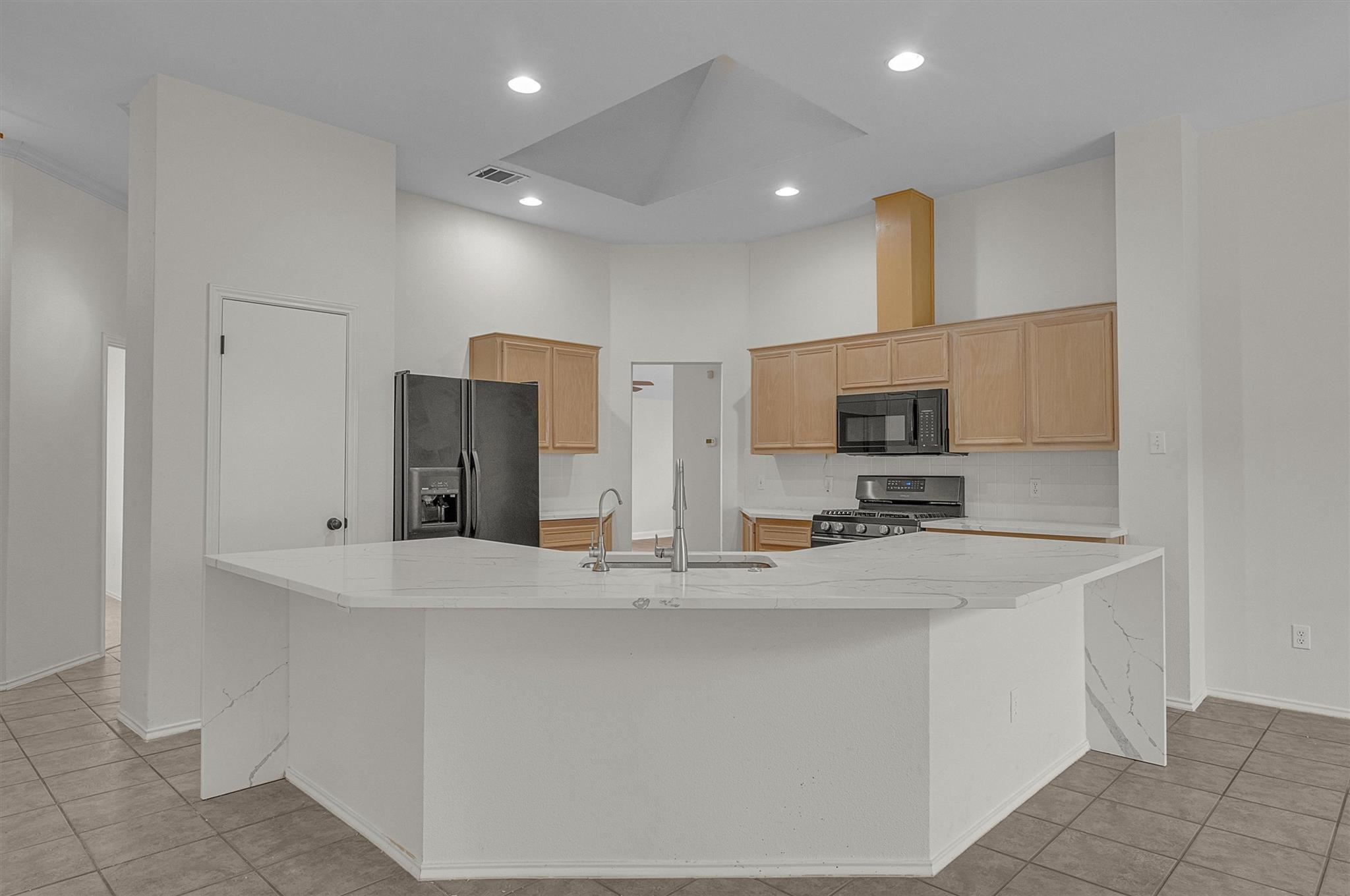 13106 Bennington LN
