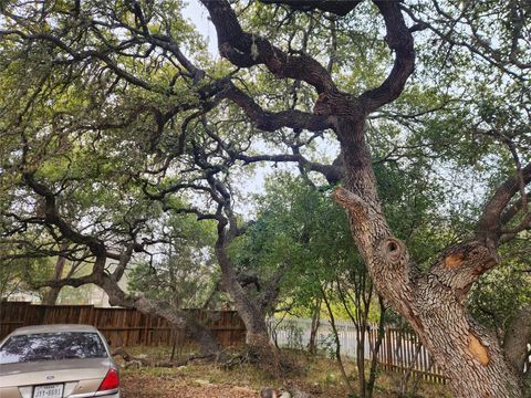 9605 Saugus LN Austin TX 78733