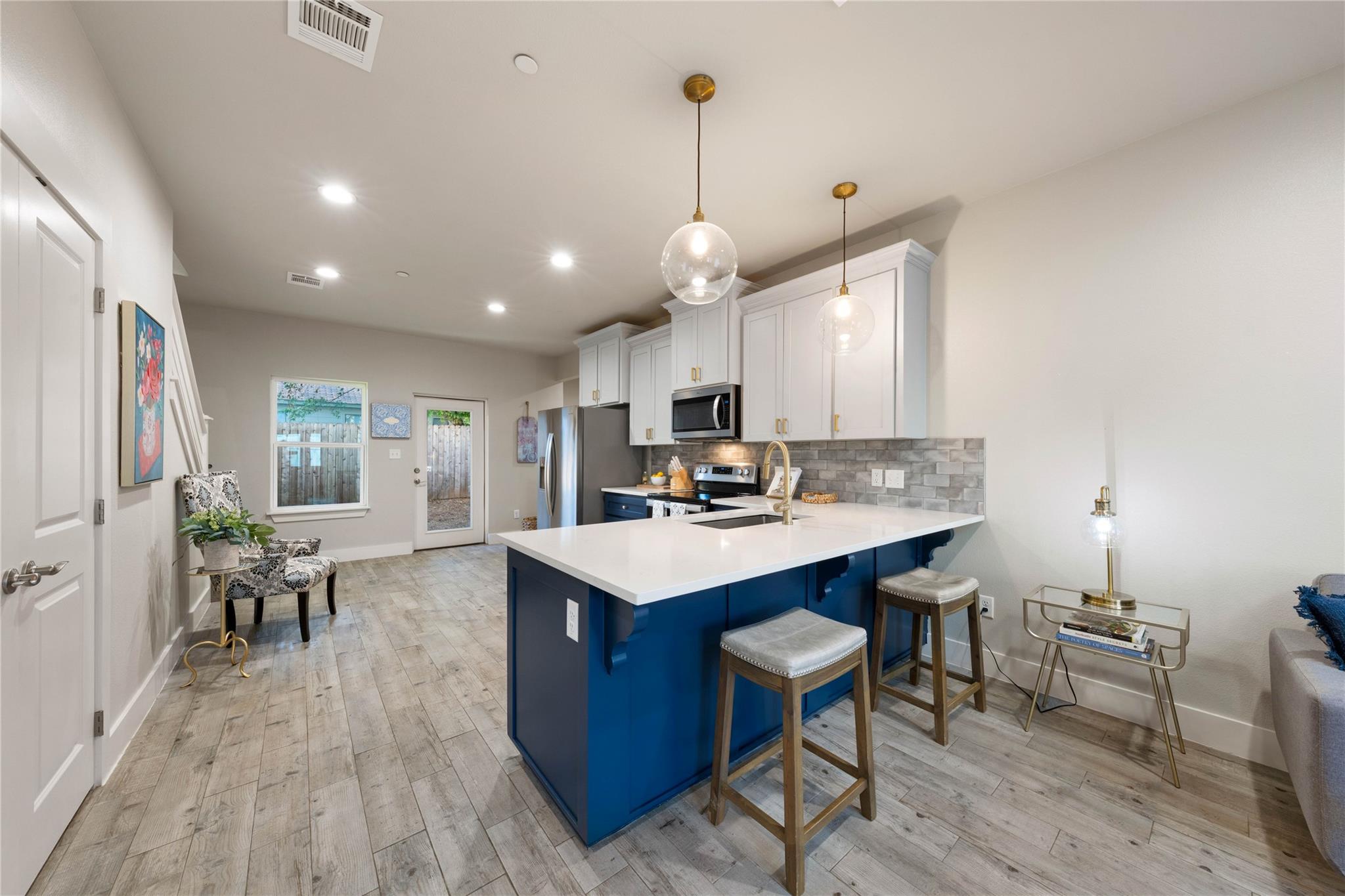 1123 Paniolo DR