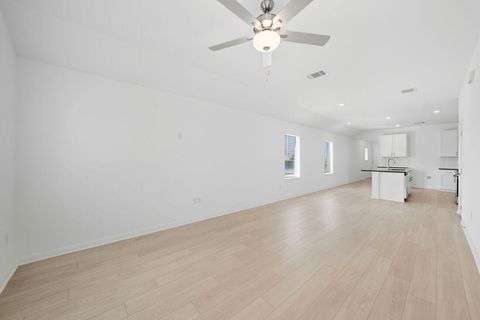 Tiny photo for 14209 Matterod DR, Del Valle, TX 78617 (MLS # 8813320)