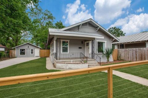 1108 Center ST San Antonio TX 78202