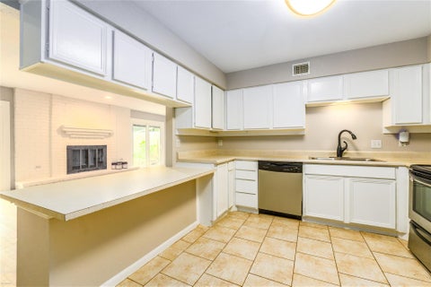 Tiny photo for 9009 North PLZ #132, Austin, TX 78753 (MLS # 6688509)