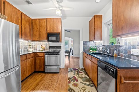 Tiny photo for 4901 Avenue F, Austin, TX 78751 (MLS # 3258027)